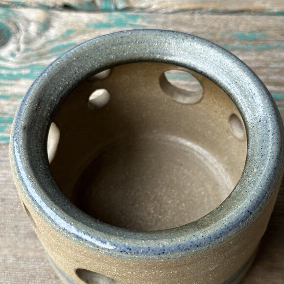 Ballard‎ Candle Holder Pottery Stoneware Diffuser 5.5" Warmer Wax Floral Signed - Picture 5 of 11